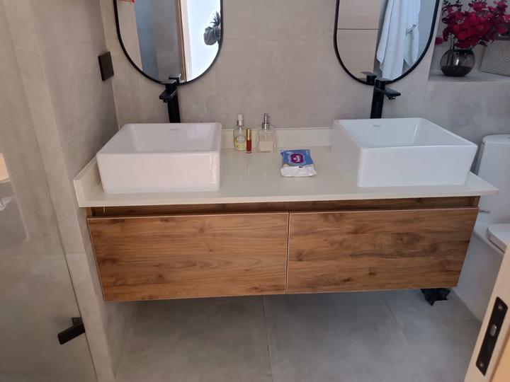Baños y muebles a la medida